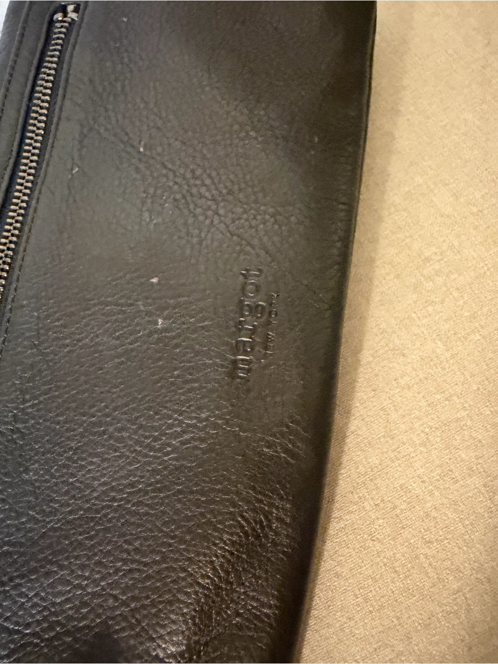margot Black Leather Crossbody Bag - Picture 4 of 6